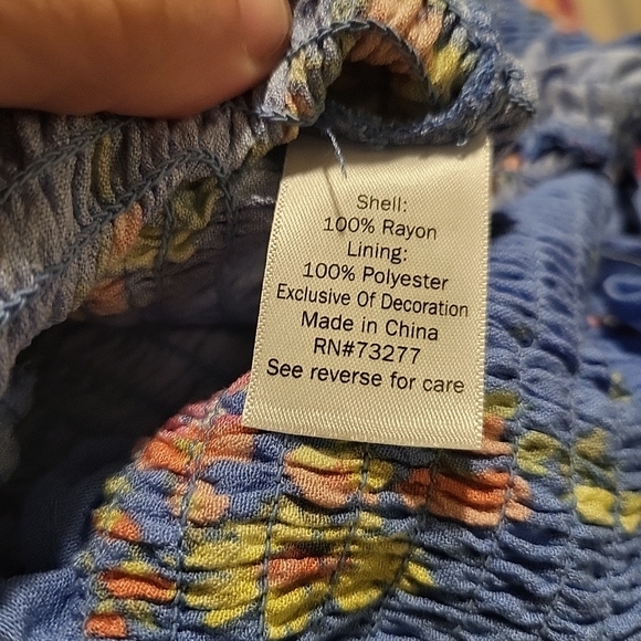 NWT Juniors XL SO Smocked Ruffles Blouse Blue Flower Puff Sleeve Crop Top - Picture 10 of 12